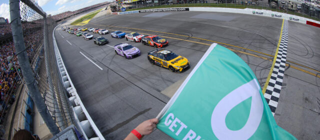 Martinsville i Talladega, czyli sezon NASCAR Cup Series w Motowizji nabiera rozpędu