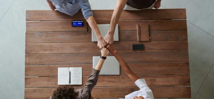 Zmotywowany pracownik podstawą firmy.
Jak dziś firmy dbają o pracowników?