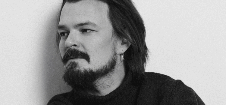 „Głowa Kasandry” – kultowa powieść sci-fi wreszcie na ekranie. W roli głównej Dawid Ogrodnik