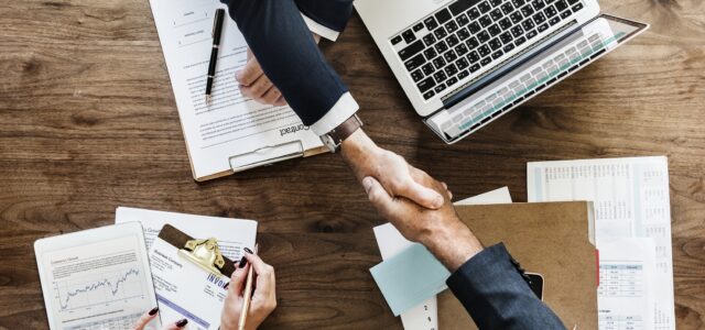 Negotiating without a plan? It’s like playing roulette. It can cost you up to 60% of potential profits