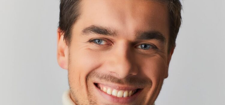 Dane klientów w e-commerce – jak sklepy łamią przepisy w szczycie zakupowym? Eksperci ostrzegają: to najbardziej ryzykowny moment w roku.