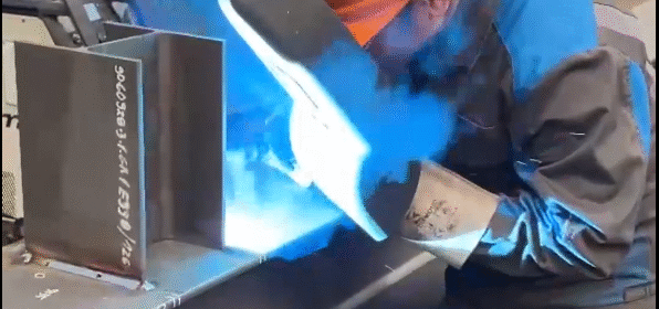 Międzynarodowe podwykonawstwo odpowiedzią na deficyt wykwalifikowanych pracowników w polskim przemyśle