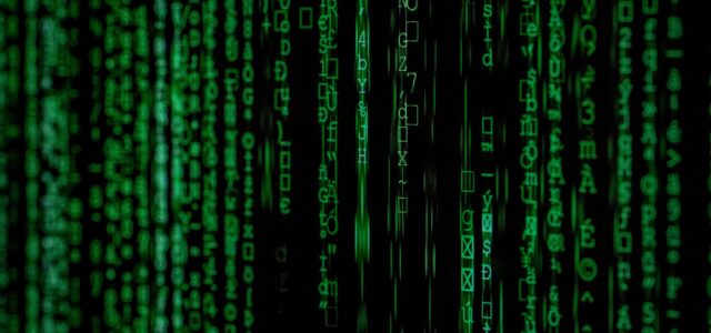 Ogólnonarodowy strach przed cyberatakami? Zamiast paniki potrzebna jest świadomość i podstawowe zabezpieczenia