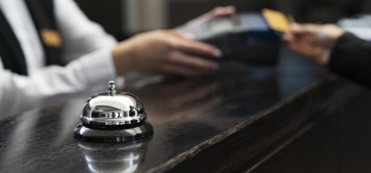 Oszczędzanie na pracownikach? W tej branży to nie do pomyślenia