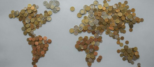 Planujemy wakacje 2026. Więcej pytań niż rok temu? Jak przygotować się finansowo do podróży w niepewnych czasach